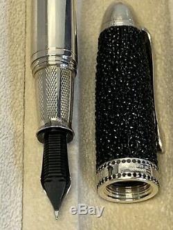 Krone Noir Stingray. 925 Fountain Pen Black Diamonds Ltd. Edition En Or 18 Carats Nib
