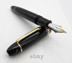 Montblanc n° 149 Diplomat Stylo plume noir en or 14k M