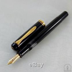 Nos Pelikan M250 Old Style Noir Gt Fountain Pen 14c Fine Nib W-allemagne C1985