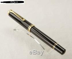 Old Pelikan M800 Fountain Pen Noir Or Avec Rare 18 C. Ob-plume (2 Poussins / Pf)