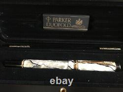 Parker Duofold Fountain Pen And Pencil Set Pearl And Black 18k Gold Nib