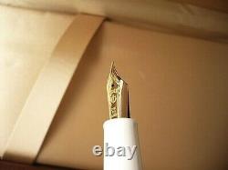 Plume Fine Moyenne Sailor Professional Gear Pink Gold Fountain Pen White 21k Gold