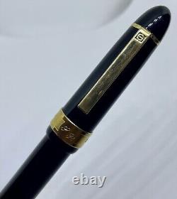 SÉNATEUR PRÉSIDENT Stylo plume - Noir et Or - Forme Cigare/Torpille - Montblanc 149