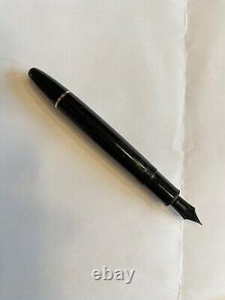 Stylo De Fontaine Montblanc Meisterstuck 4819 14k Or 585