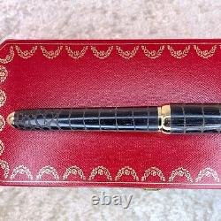 Stylo plume Cartier Limited Louis Dandy Edition motif croco avec étui