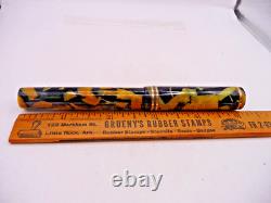 Stylo plume Jos. Lipic noir et perle à capuchon plat - plume moyenne l4k - en fonctionnement