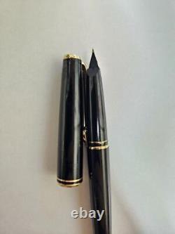 Stylo-plume Montblanc Classique Noir avec plume en or 14K 585
