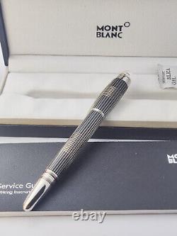 Stylo plume Montblanc Starwalker de luxe avec corps à carreaux noir et encre noire utilisée