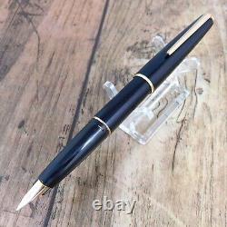 Stylo plume Montblanc vintage noir et or fabriqué en Allemagne A235