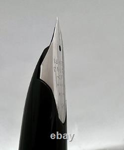Stylo plume PILOT Elite Grille en acier noir Nib-F 18K-750 VINTAGE H1277 modèle 1977