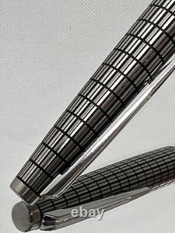 Stylo plume PILOT Elite Grille en acier noir Nib-F 18K-750 VINTAGE H1277 modèle 1977