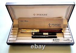 Stylo plume Parker 750 Laque Bourgogne avec pointe fine en or 18 carats. Excellent état.