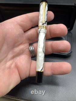 Stylo-plume Parker Duofold, Noir et Perle, Nib 18K Avec Boîte