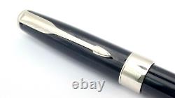 Stylo-plume Parker Sonnet Série En Boîte Rare Finition Chrome Noir 18k Nib Moyen