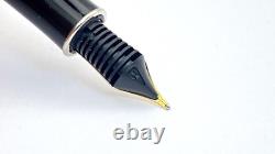 Stylo-plume Parker Sonnet Série En Boîte Rare Finition Chrome Noir 18k Nib Moyen