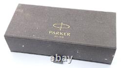 Stylo-plume Parker Sonnet Série En Boîte Rare Finition Chrome Noir 18k Nib Moyen