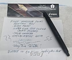 Stylo plume Pilot Vanishing Point Noir Mat EF 18 carats avec boîte et papiers, proche du neuf