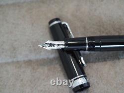 Stylo plume SAILOR Professional Gear Slim noir 14K Japon 1911