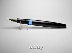 Stylo-plume Vintage Jet Black Montblanc 3-42 - Plume EF en or 14K - Allemagne années 1950