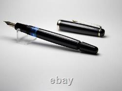 Stylo-plume Vintage Jet Black Montblanc 3-42 - Plume EF en or 14K - Allemagne années 1950