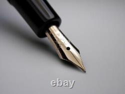 Stylo-plume Vintage Jet Black Montblanc 3-42 - Plume EF en or 14K - Allemagne années 1950