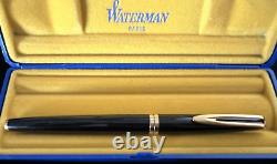 Stylo plume Waterman Pen en laque noire, avec marqueur en or 18 carats, de style vintage