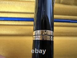 Stylo plume Waterman Pen en laque noire, avec marqueur en or 18 carats, de style vintage