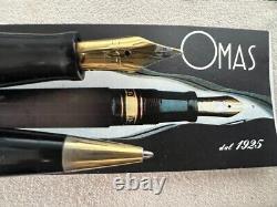 Stylo-plume à plume extra Omas avec support de stylo et sphère noire - Vintage italien Scrivono