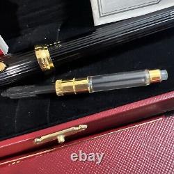 Stylo plume composite noir Cartier avec plume en or 18K, stock ancien neuf avec boîte d'origine