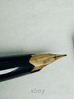 Stylo-plume en résine noire Montblanc Meisterstuck - Plume en or 14 carats