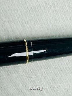 Stylo-plume en résine noire Montblanc Meisterstuck - Plume en or 14 carats