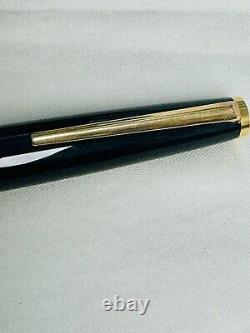 Stylo-plume en résine noire Montblanc Meisterstuck - Plume en or 14 carats