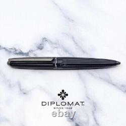 Stylo-plume noir Diplomat Aero Edition