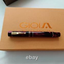 Stylo plume noir et rouge Gioia Allaria Amaranto, en résine