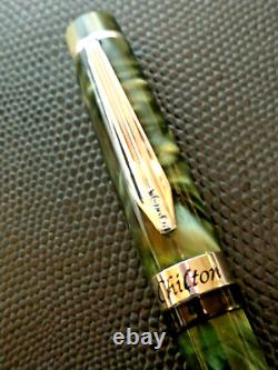 Stylo-plume vintage Chilton en jaspe vert iridescent et noir avec pointe M